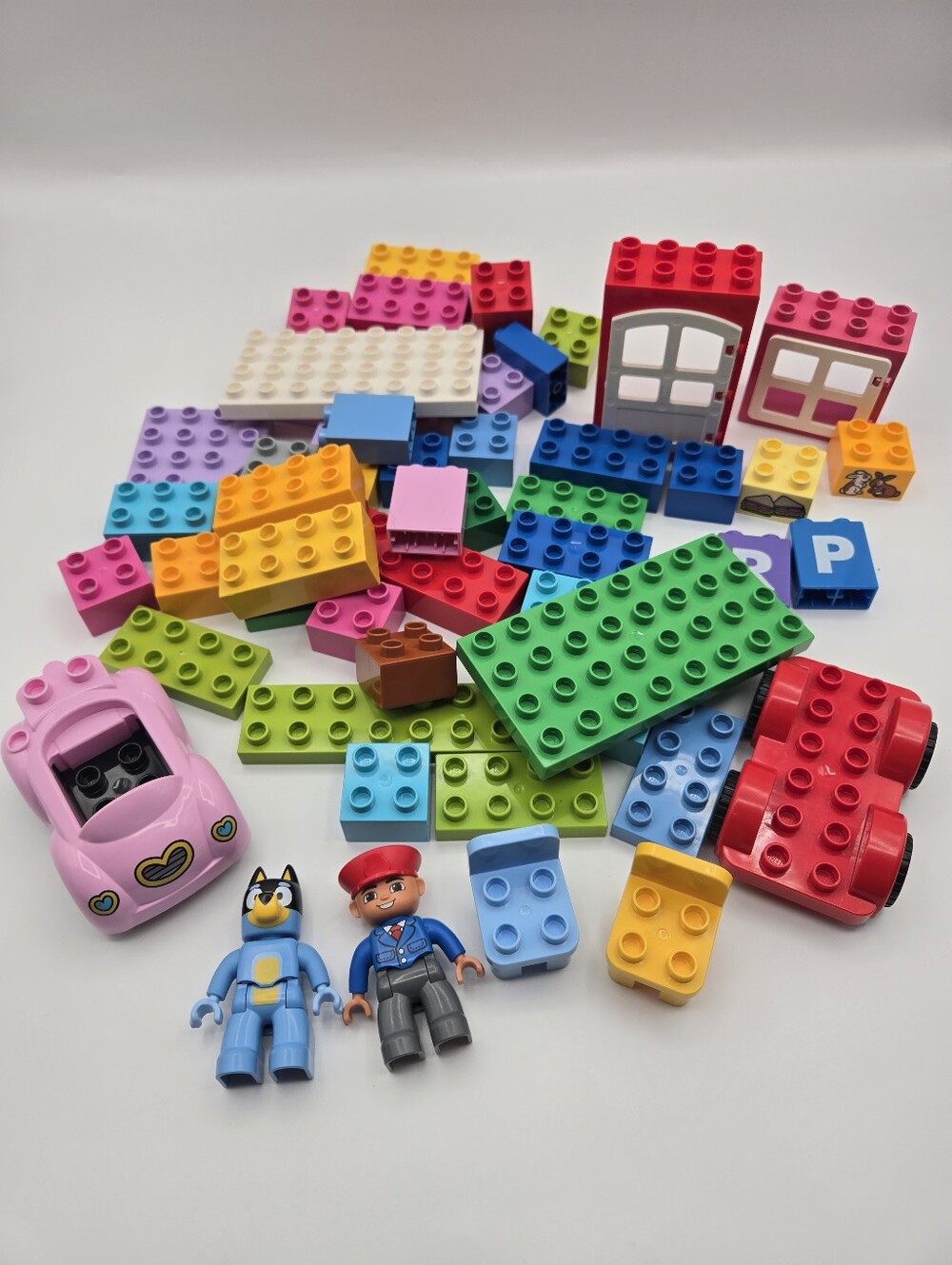 Lego Duplo Misc Building Blocks Toys Lot With 2 Figures